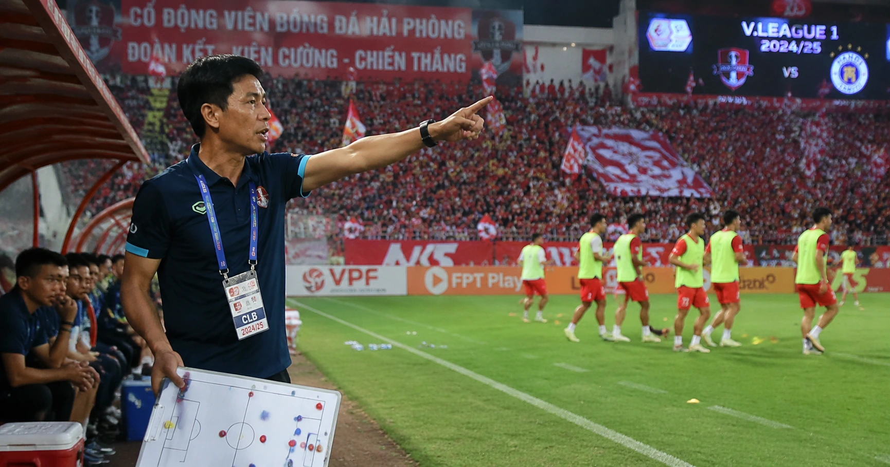 Khám Phá bóng đá Việt Nam V-League: Cập Nhật Mới Nhất và Đánh Giá Chi Tiết - image 2 Khám Phá bóng đá Việt Nam V-League: Cập Nhật Mới Nhất và Đánh Giá Chi Tiết - image 2